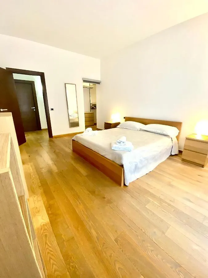Homeclass باري إيطاليا